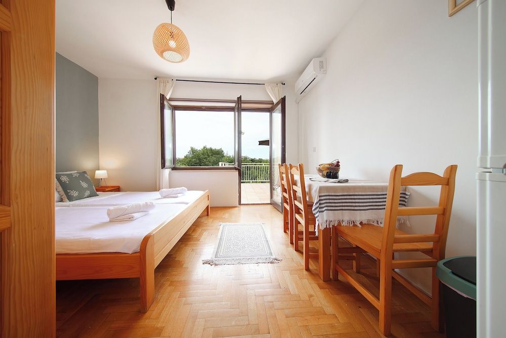 Kala Apartments Comfort Studio, Balcony 2