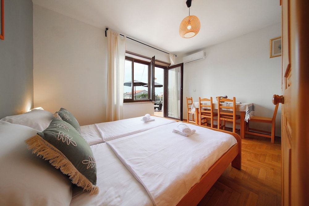 Kala Apartments Comfort Studio, Balcony 4