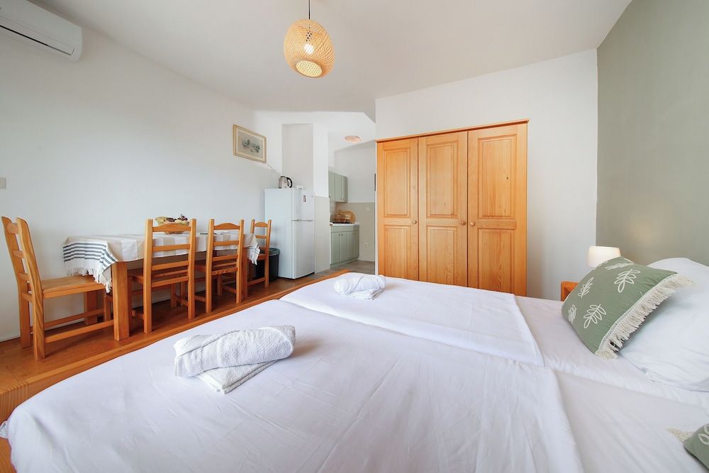 Kala Apartments Comfort Studio, Balcony 5