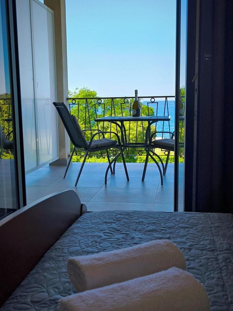 Double Room, Balcony, Sea View