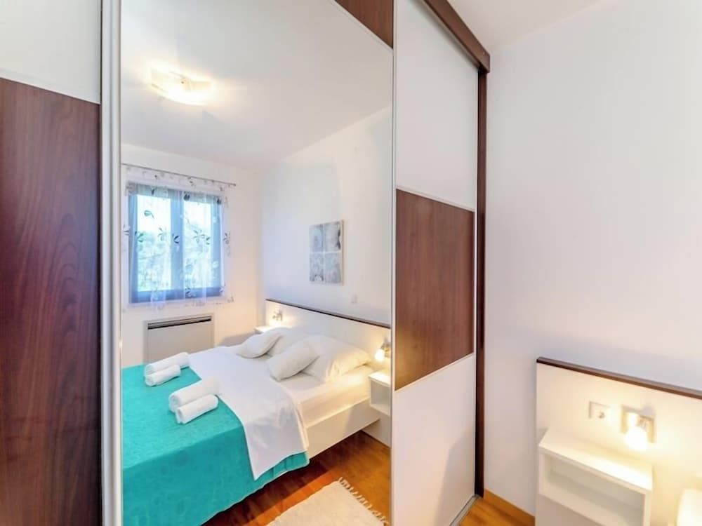 Basic Apartment