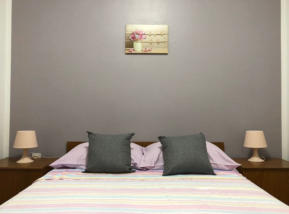 Apartment (Two Bedroom Apartment with Sea View)