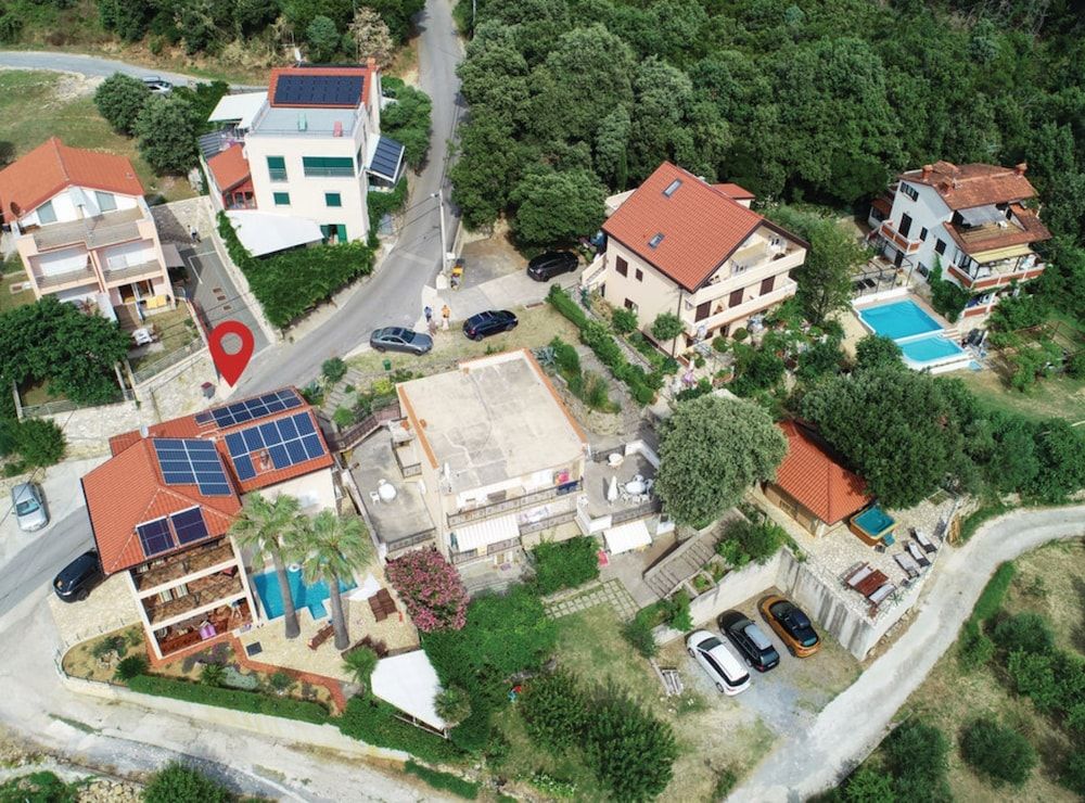 House (Holiday Home Boni)