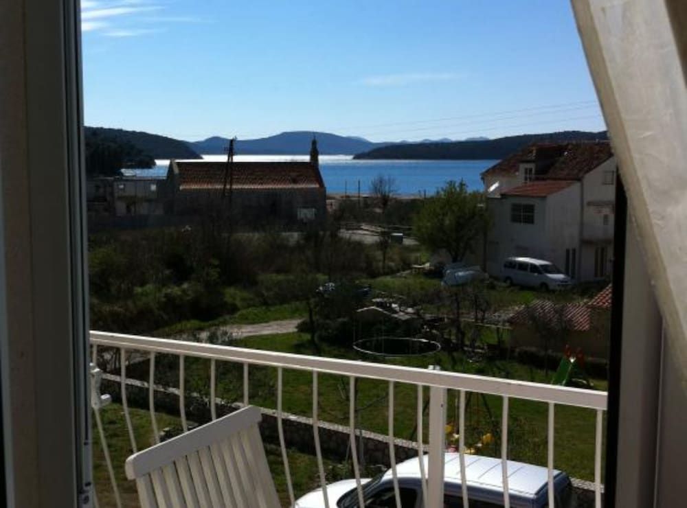 Apartments Villa Novak Apartment (Two Bedroom Apartment with Terrace) 2