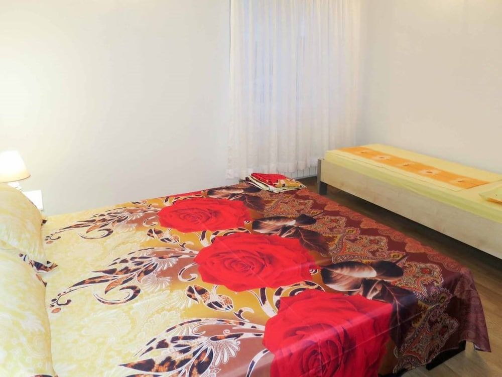 Apartment (Two Bedroom Apartment (Owner Sollis I)