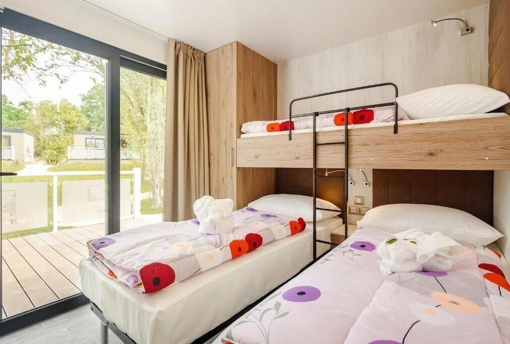 Premium Relax Two-Bedroom Mobile Home