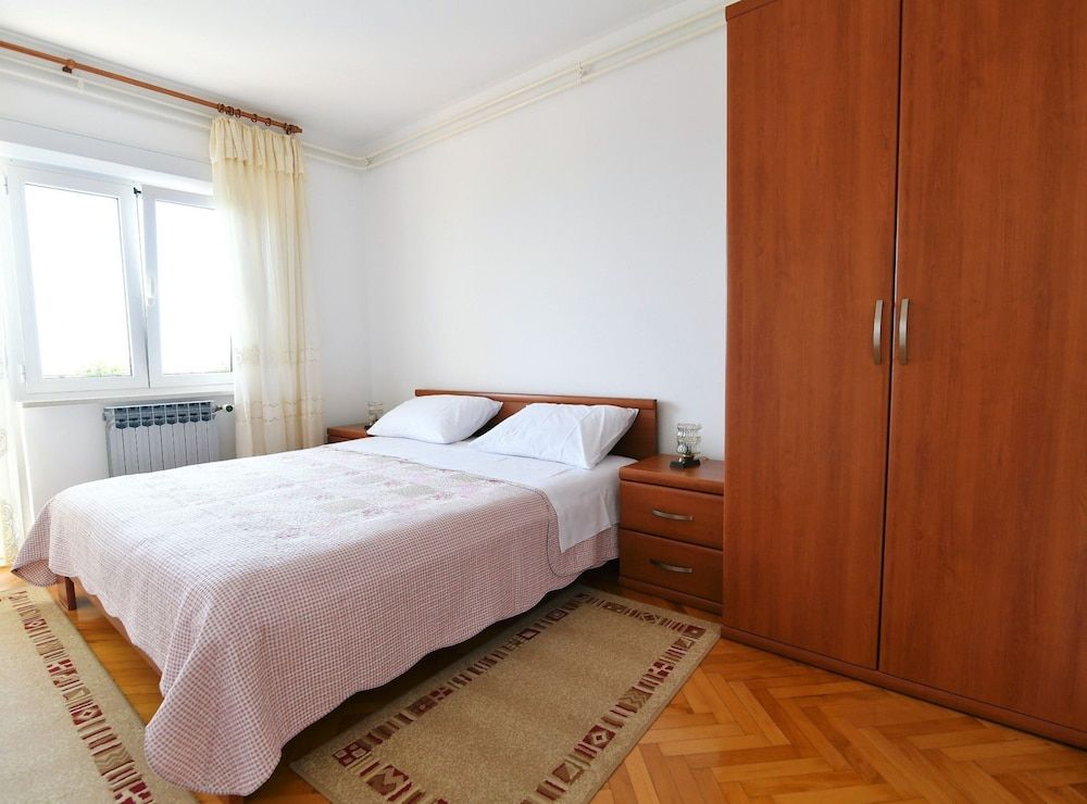 Double Room (Double Room with Balcony and Sea View)