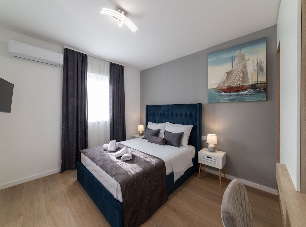 Villa (Four Bedroom Villa)