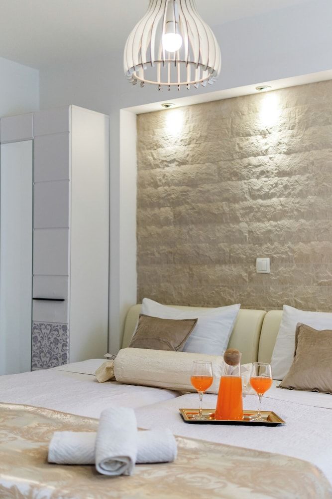 Central Split Rooms and apartment Paese Double Room, Private Bathroom 6