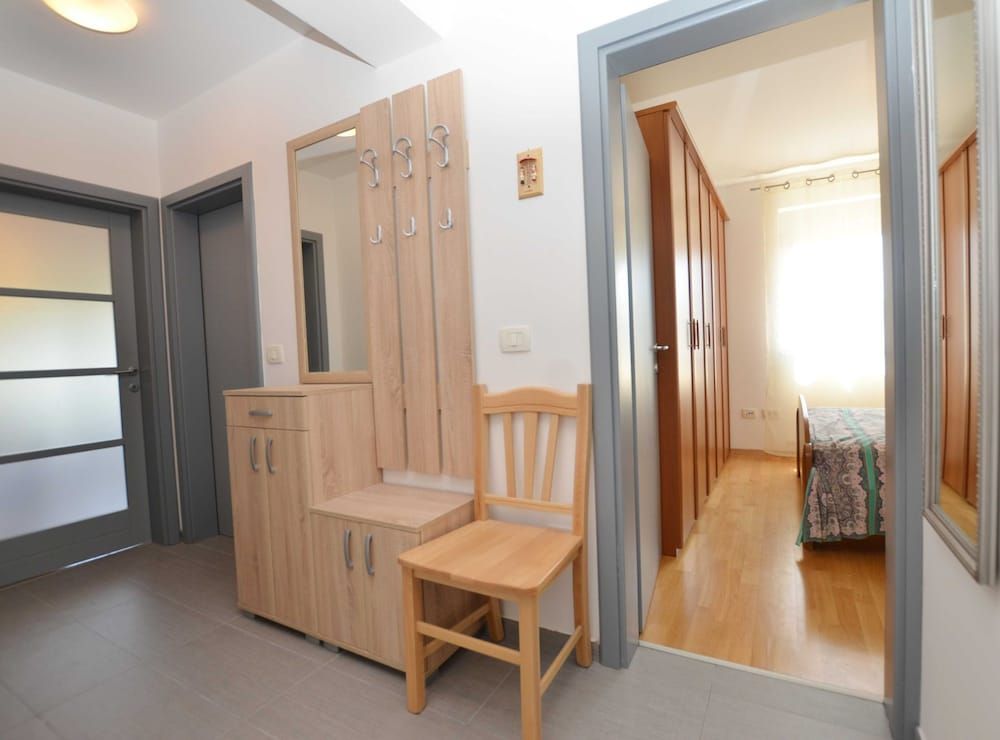 Apartment (One Bedroom Apartment with Balcony)