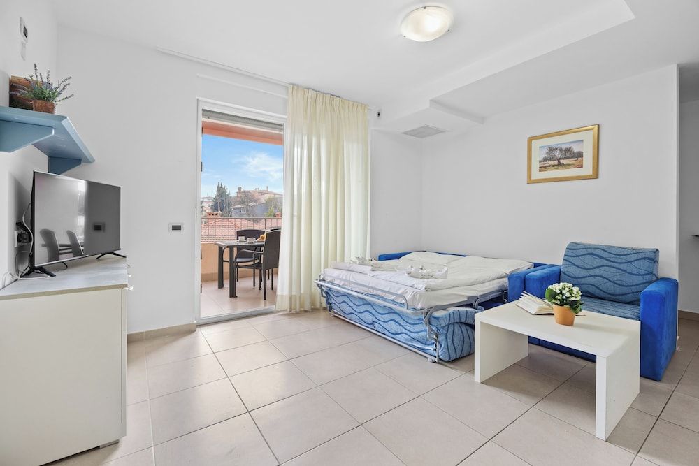 Superior Condo, 2 Bedrooms, Balcony