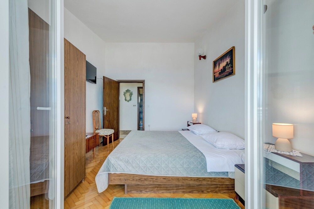 Apartment, 4 Bedrooms, Sea View