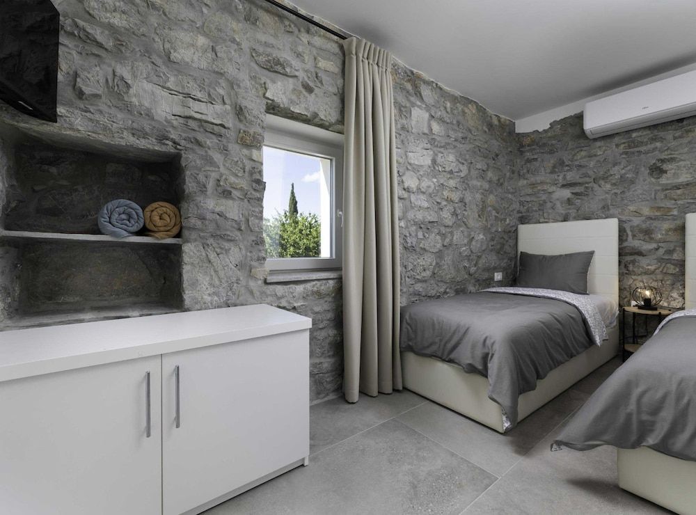 Villa (Three Bedroom Villa)