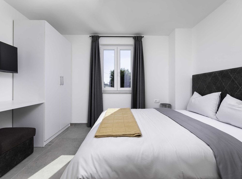 Villa (Three Bedroom Villa)