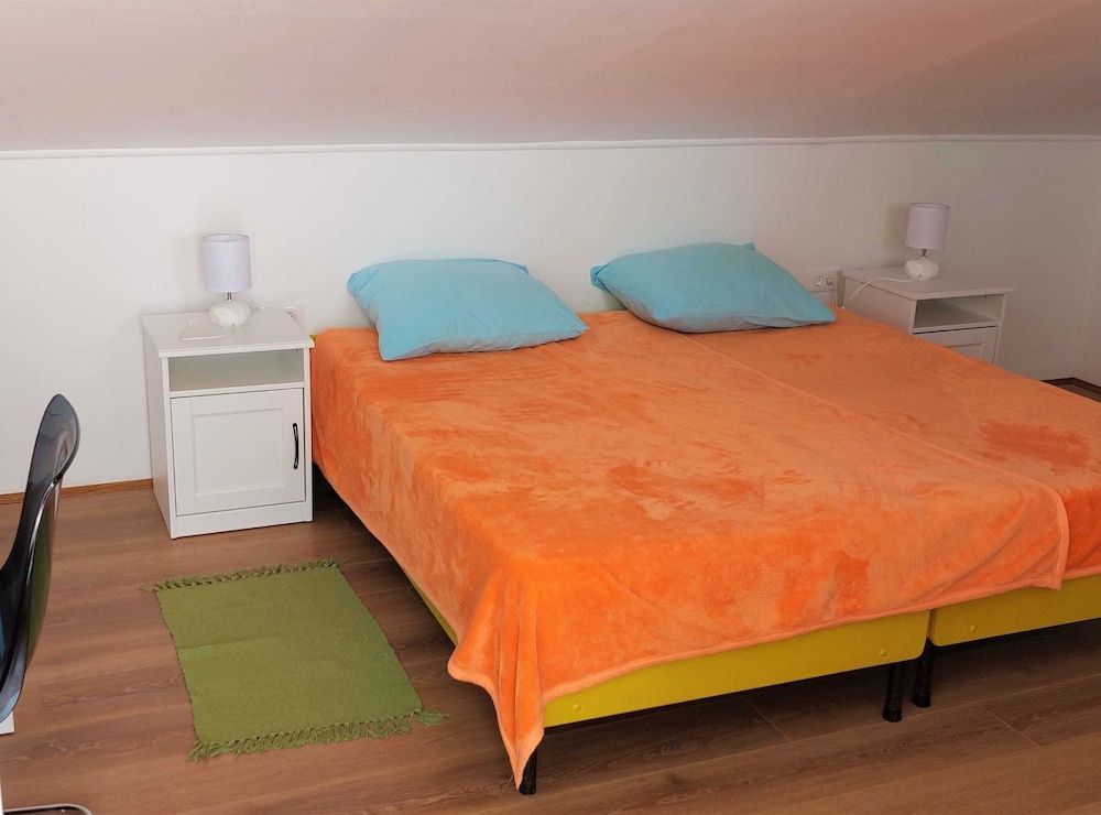 Apartment (One Bedroom Apartment with Balcony)