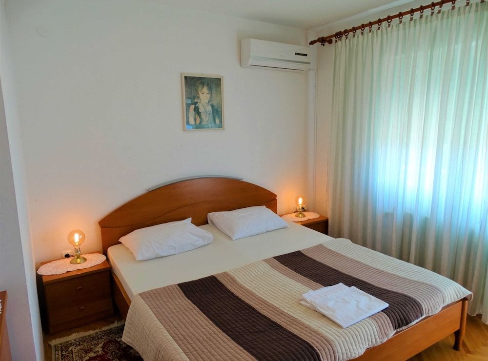 Apartment (Standard Two Bedroom Apartment with S)