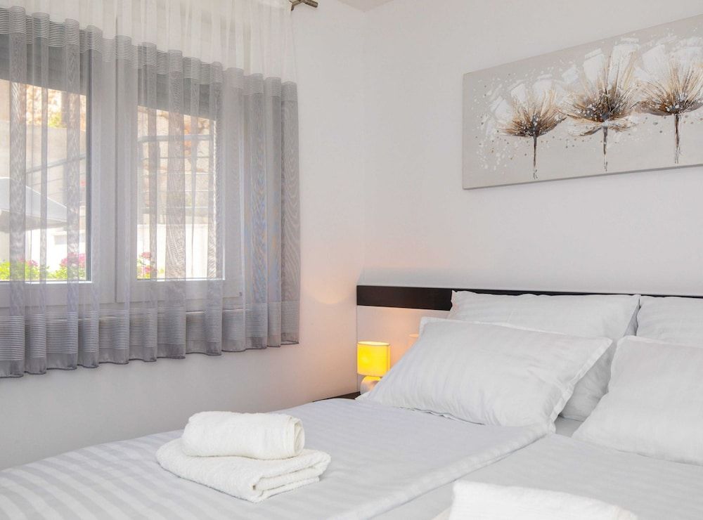 Apartment (Two Bedroom Apartment)
