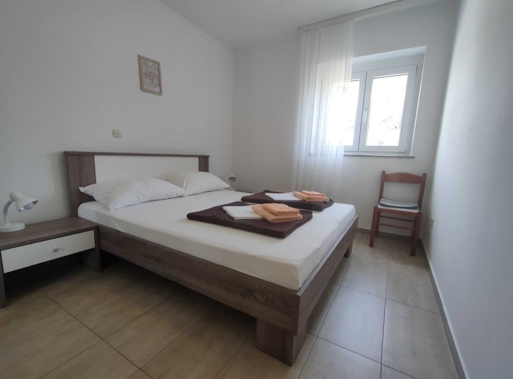 Apartment (Standard Two Bedroom Apartment with S)