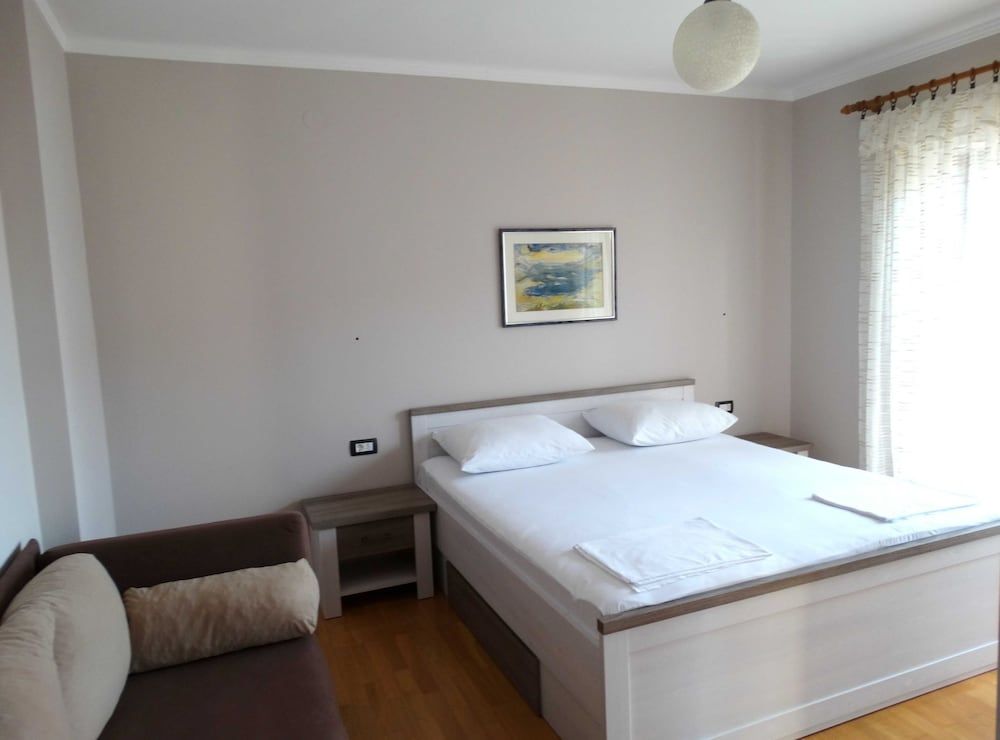 Apartment (Two Bedroom Apartment)