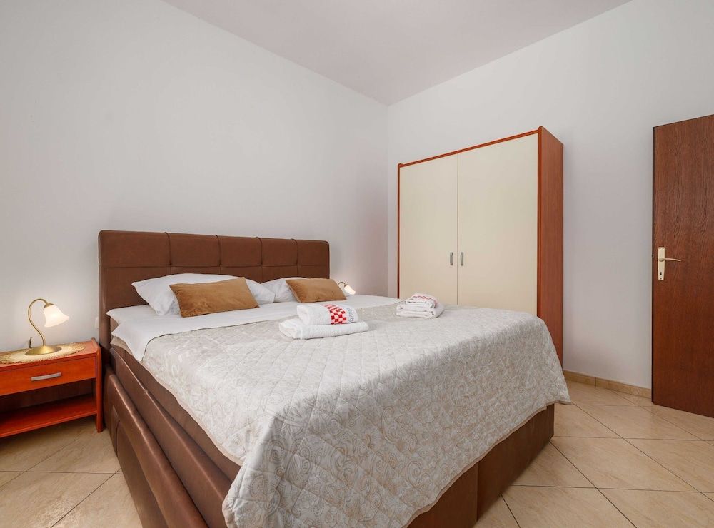 Apartment (Two Bedroom Apartment)