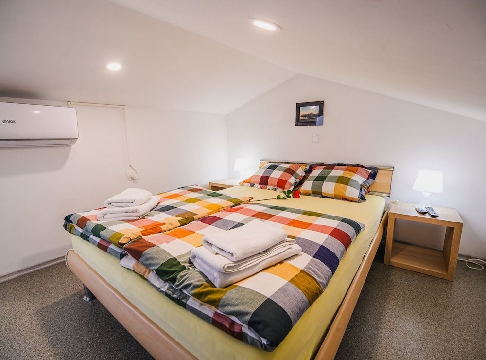 Apartment (Comfort Two Bedroom Apartment with Te)