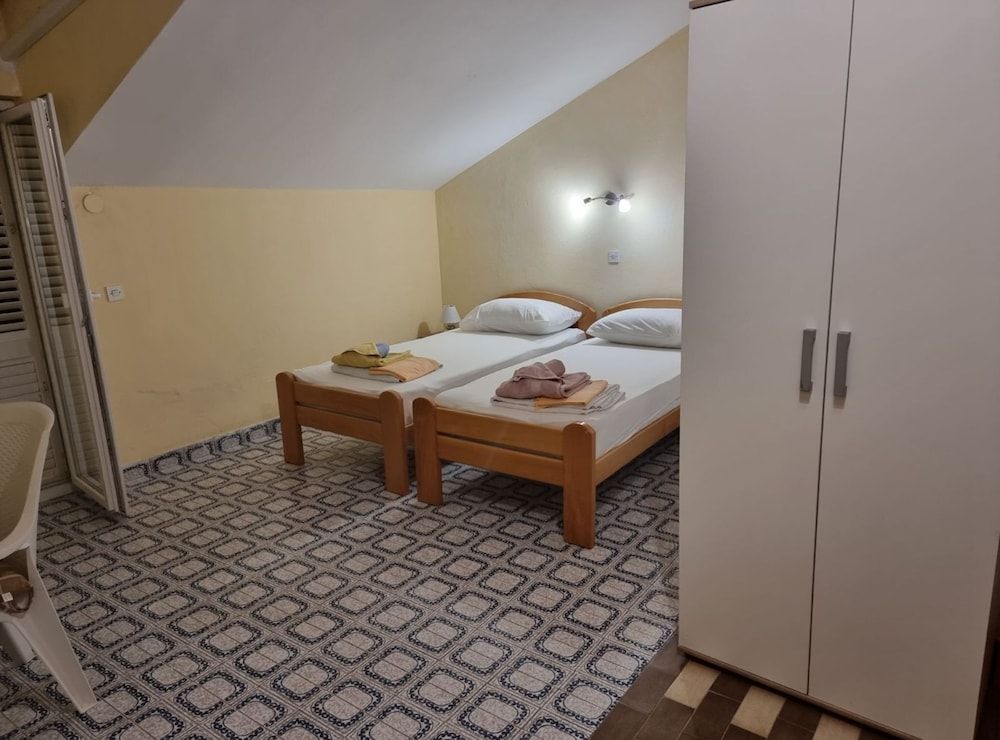 Studio (Studio Apartment with Terrace with Se)