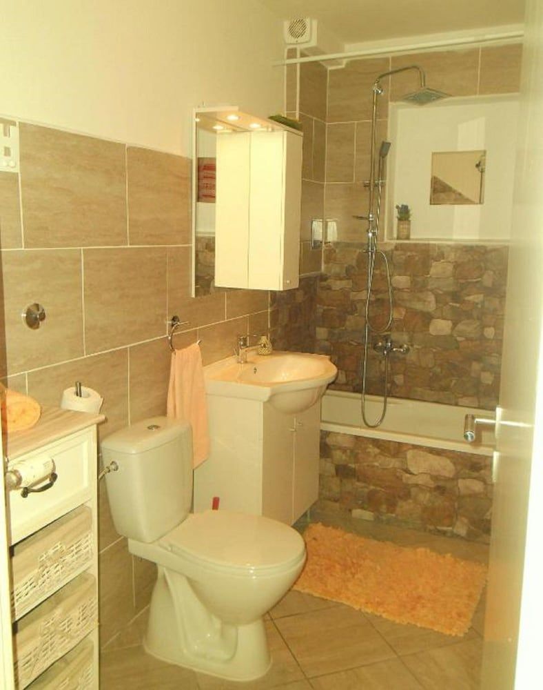 Charming Apartments Kestenovi Dvori Apartment (One Bedroom Apartment) 7