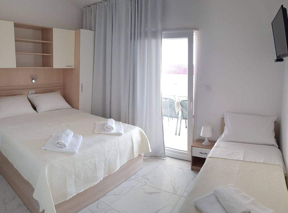 Apartment (One-Bedroom Sea View Apartment)
