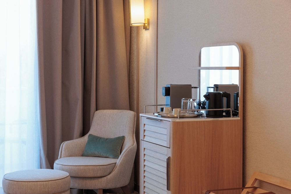 Hotel Preko Ugljan Island, Curio Collection By Hilton Deluxe Room, 1 King Bed 9