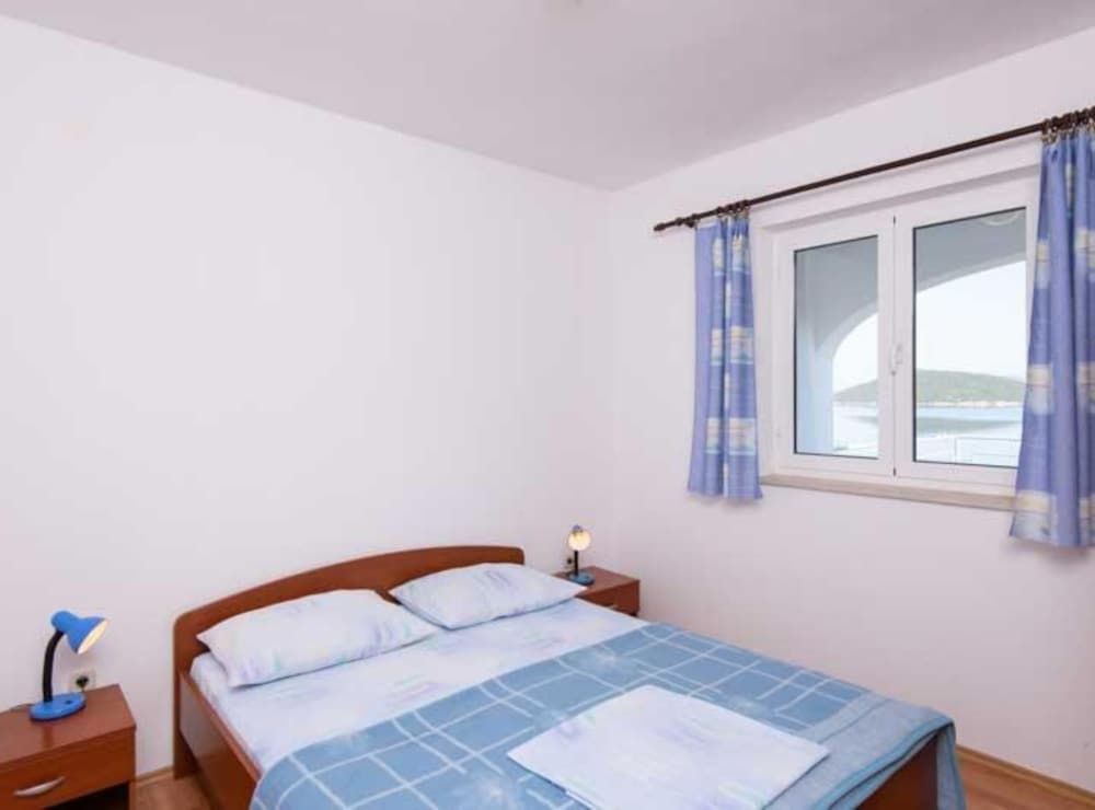 Apartment (Two Bedroom Apartment with Terrace an)