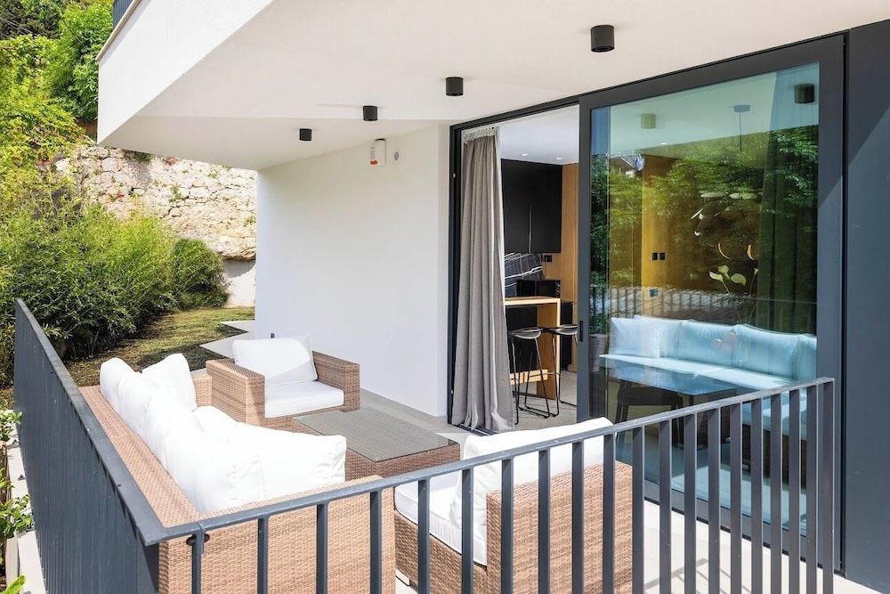 Mare Lux Deluxe Apartment, 2 Bedrooms, Sea View 7