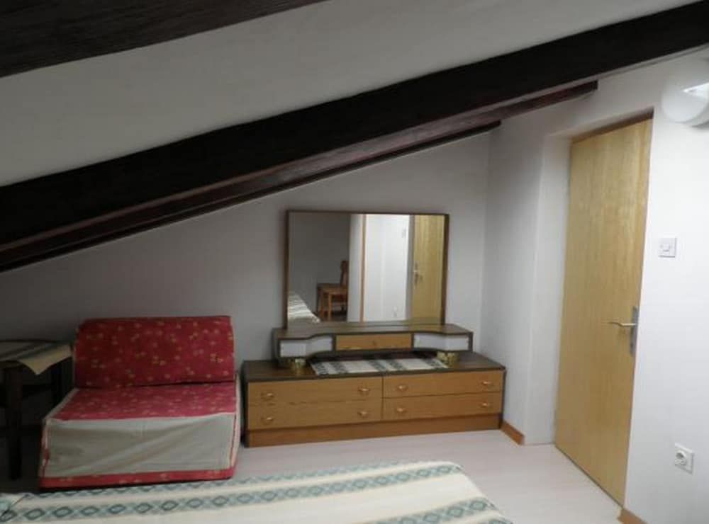 House (Holiday Home Apartments Alba)