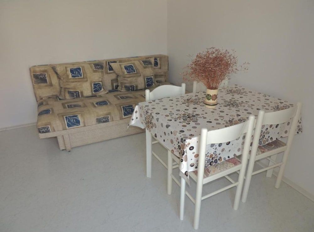Apartment (One Bedroom Apartment (A1))