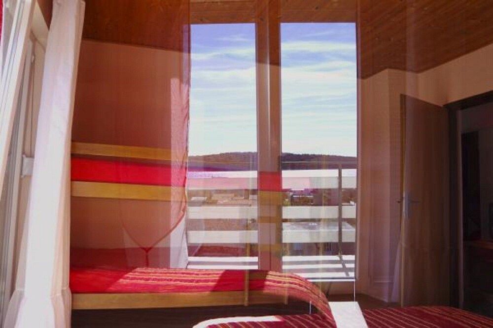 Apartment (One Bedroom Apartment with Balcony 2)