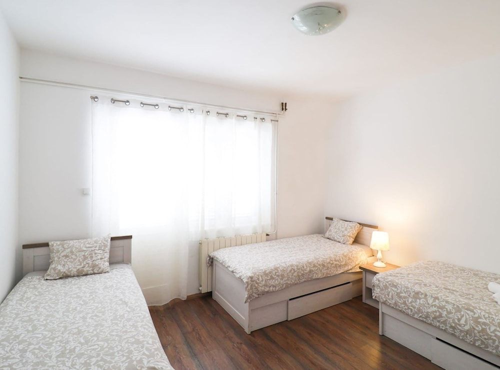 House (Holiday Home Krnić)