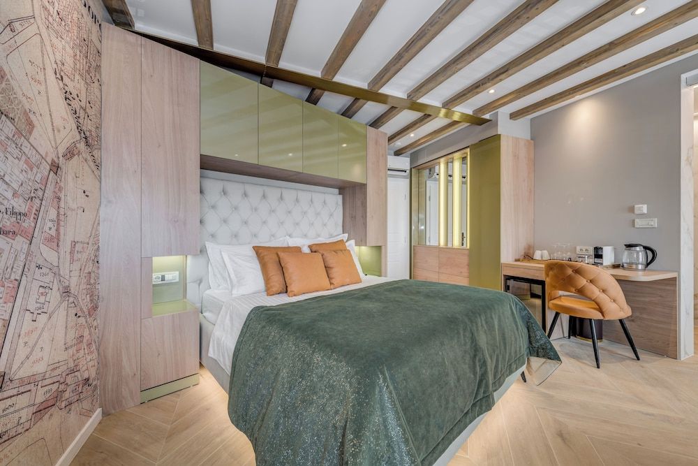 Grand Palace Luxury Retreat - Tale Of The Sea Deluxe Double Room, Sea View