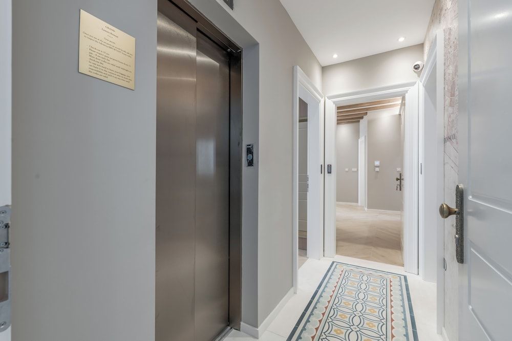 Grand Palace Luxury Retreat - Tale Of The Sea