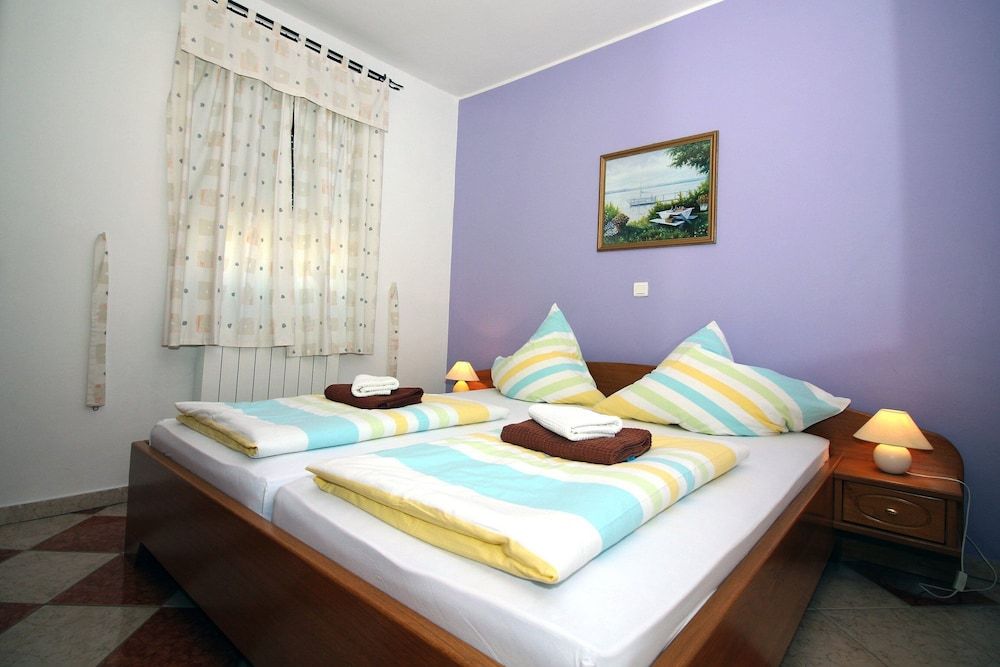 Apartment (One Bedroom Apartment With Sea View)