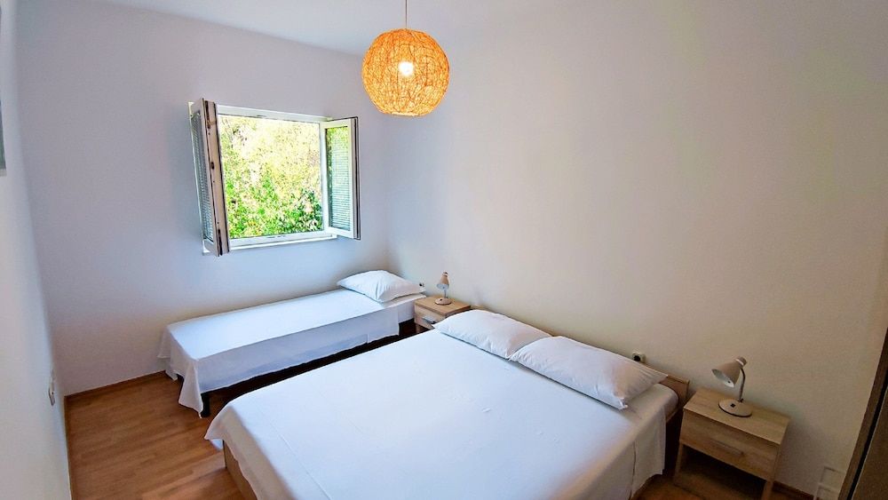 Apartment (One-Bedroom Apartment With Terrace (A)