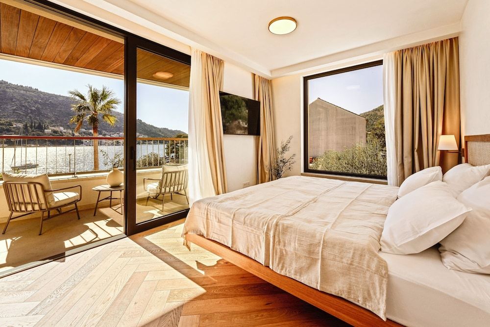 Exclusive Villa, 5 Bedrooms, Private Pool, Sea View