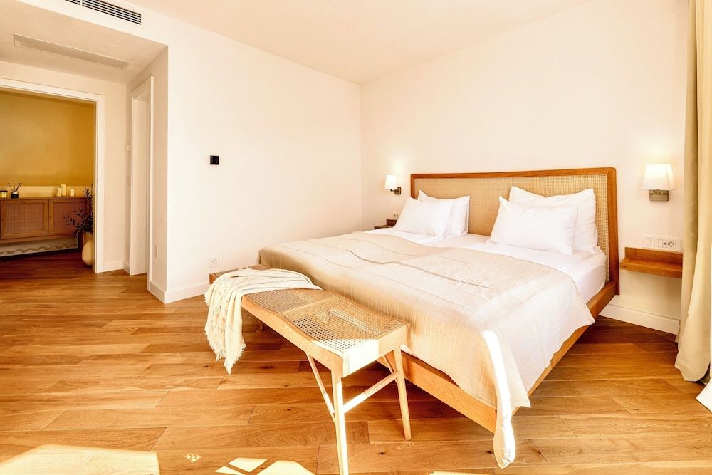 Exclusive Villa, 4 Bedrooms, Private Pool, Sea View