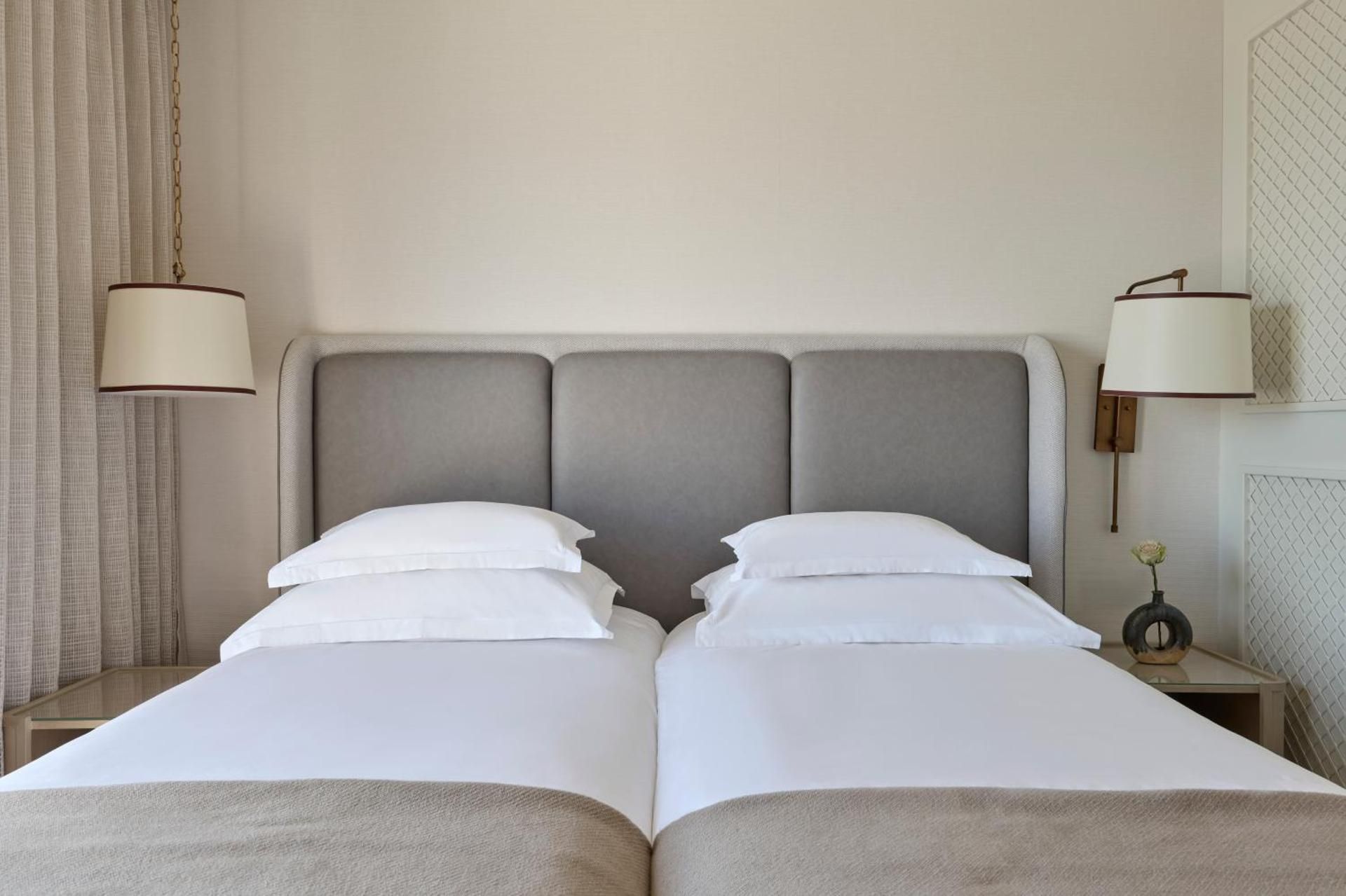 Double or Twin Room with Sea View- Villa Camellia annex building