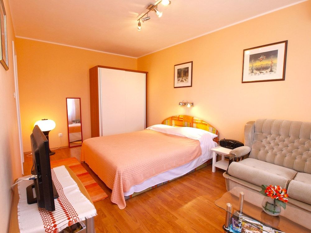Apartment, 1 Bedroom (1000/3239)
