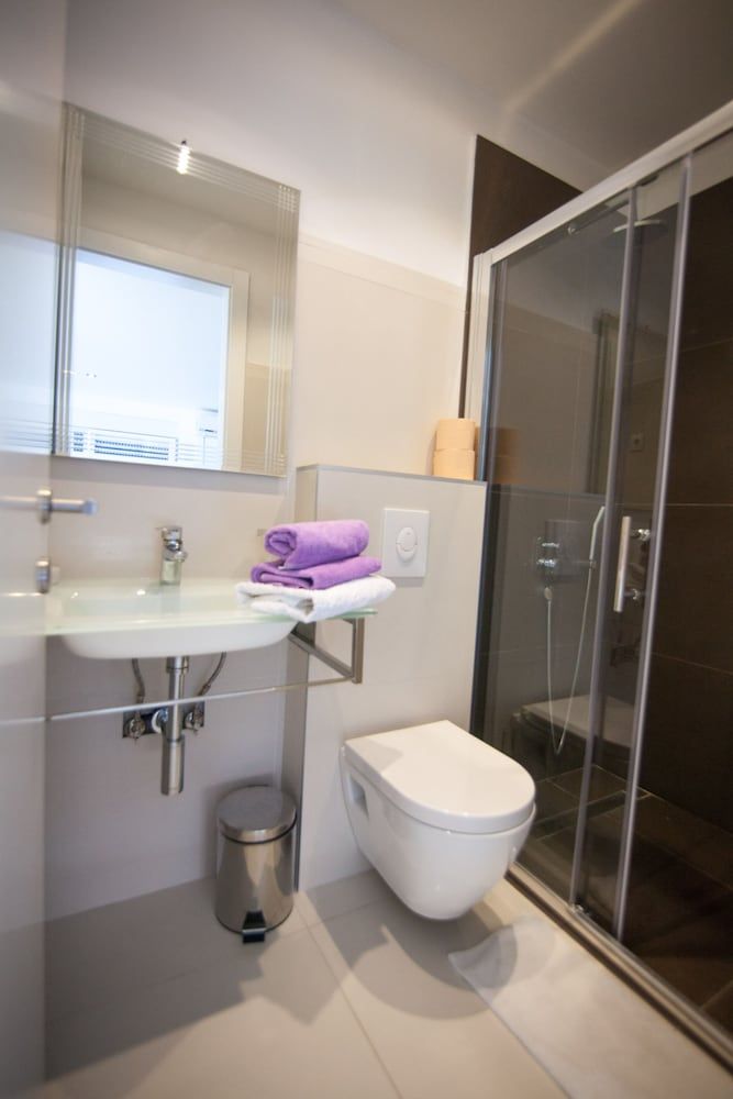 Basic Mansion Superior King Room 7