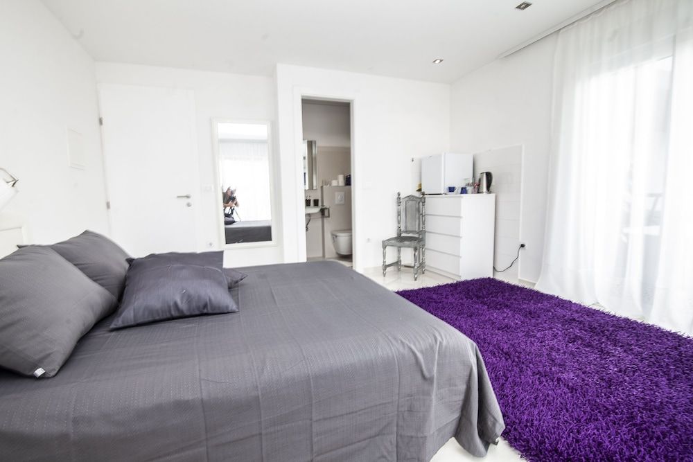 Basic Mansion Superior King Room 3