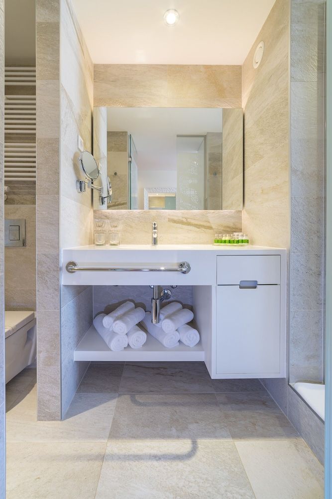 Amadria Park Hotel Ivan Double Room 22m² Sea View with French Balcony 8