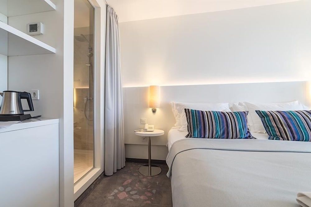 Amadria Park Hotel Ivan Double Room 22m² Sea View with French Balcony 3