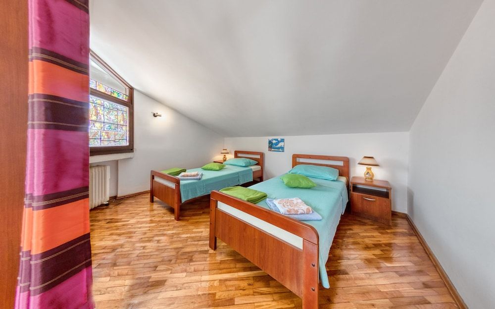 Villa (2 Bedrooms)