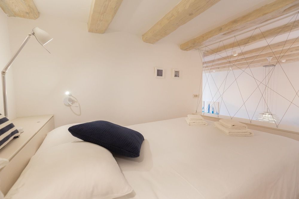 Gallery Apartment (1 Bedroom)