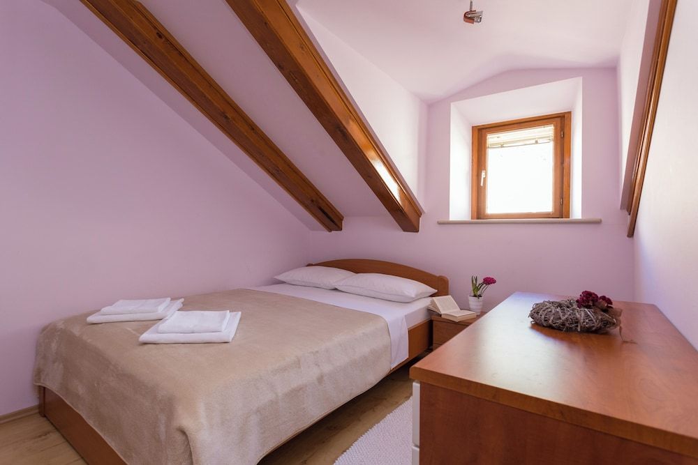 Gallery Apartment (1 Bedroom)